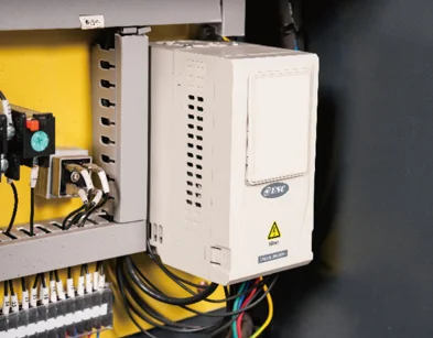 Horizontal 0,45°60°-degree Automatic Corner Bandsaw
